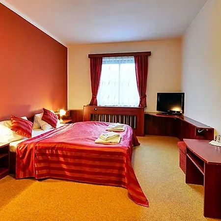 Hotel Stara Posta 3*